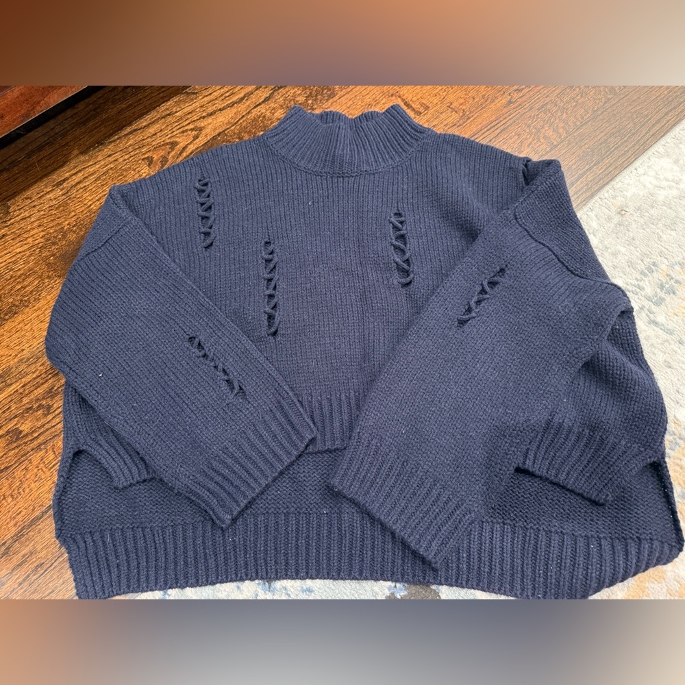 French connection oversize navy blue sweater 30% wool size small EUC